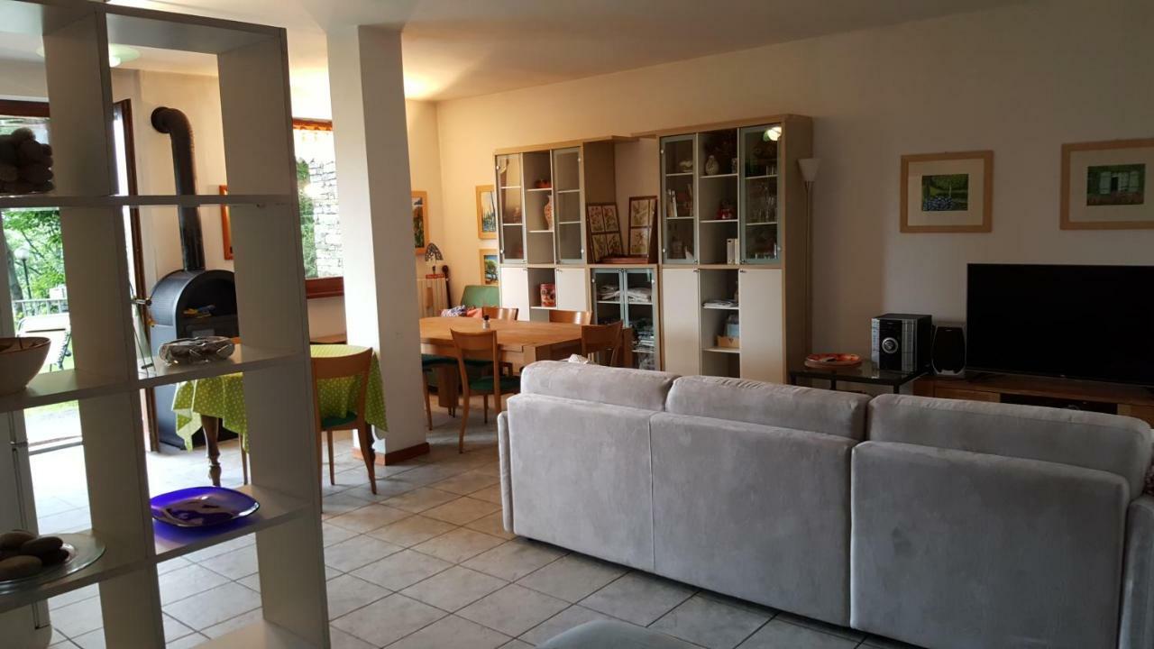Poggio San Fermo Villa Оменя Екстериор снимка